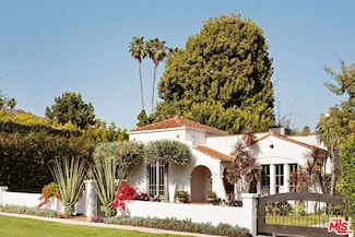 1620 N Genesee Ave, Los Angeles, CA 90046