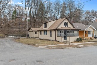 262 Curtice St E, Saint Paul, MN 55107