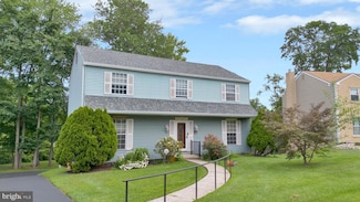 70 Saint Davids Rd, Springfield, PA 19064