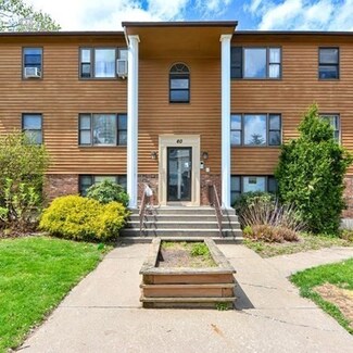 60 Chapin St Unit P, Holyoke, MA 01040