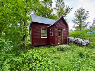 14 Threshold Way, Corinth, VT 05039