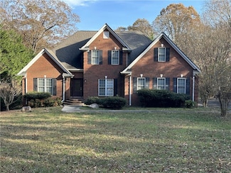 4446 Gillsville Hwy, Gillsville, GA 30543