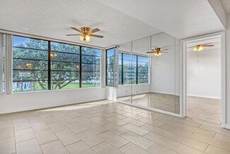 3716 Whitehall Dr Unit 2060, West Palm Beach, FL 33401
