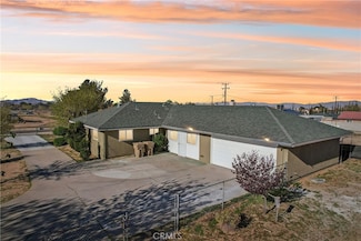 16621 Verano St, Hesperia, CA 92345
