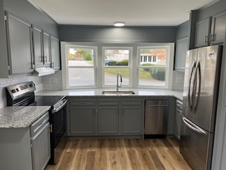 19 Coachman Terrace, Plymouth, MA 02360