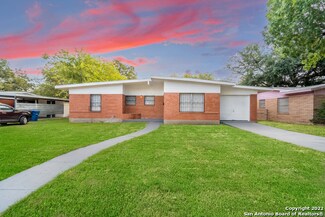 4518 Creekmoor Dr, San Antonio, TX 78220