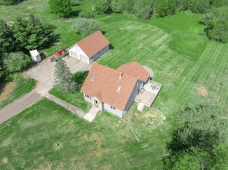 102 Overlock Rd, Levant, ME 04456