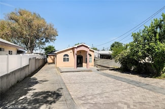 10521 Leolang Ave, Sunland, CA 91040