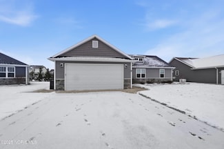 150 James Ct, Findlay, OH 45840