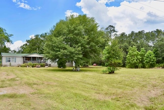 325 Goss Rd, Orange, TX 77632
