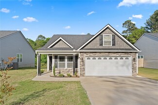 113 Longshore Dr, Belton, SC 29627