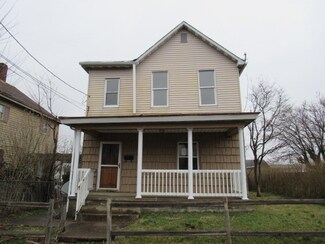 223 Searight Ave, Uniontown, PA 15401