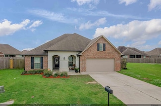 122 Ava Ct, Thibodaux, LA 70301