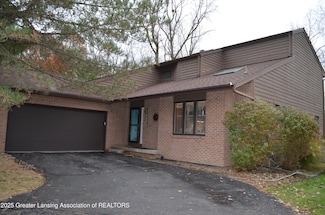 2397 Emerald Forest Cir Unit 26, East Lansing, MI 48823