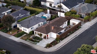 2432 Cloy Ave, Venice, CA 90291