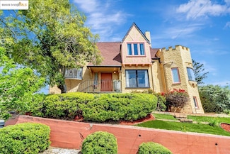 3300 Kingsland Ave, Oakland, CA 94619