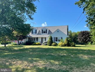 105 Slabtown Rd, Elmer, NJ 08318