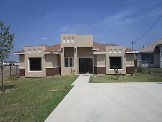 1998 Sueno Cir, Eagle Pass, TX 78852