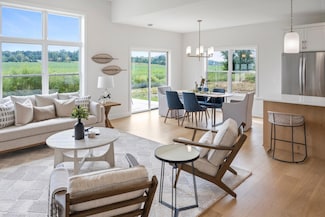 421 Ford St E, Northfield, MN 55057