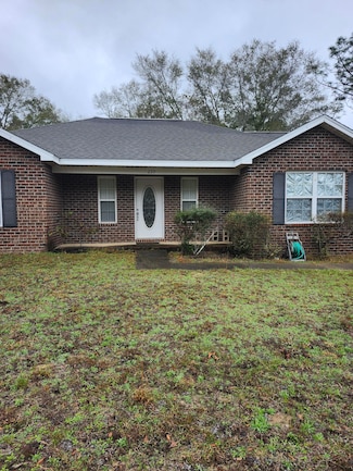 259 E Crocus Ave, Defuniak Springs, FL 32433