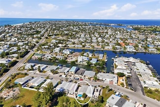 417 63rd St, Holmes Beach, FL 34217