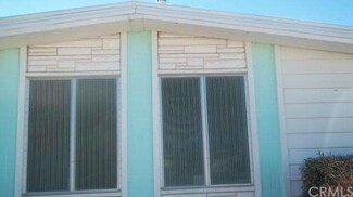1045 S Lyon Ave, Hemet, CA 92543