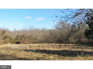 000 Bursonville Rd, Riegelsville, PA 18077