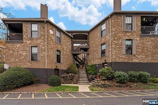 181 Long Hill Rd Unit B 11 U 6, Little Falls, NJ 07424