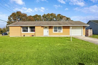 693 SW Nichols Terrace, Port Saint Lucie, FL 34953