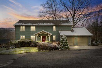 184 Renwick Dr, Clarksburg, WV 26301