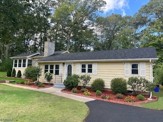 38 E Shawnee Trail, Wharton, NJ 07885