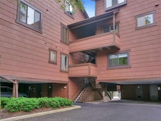 123 Sandpiper Key Unit 123, Secaucus, NJ 07094