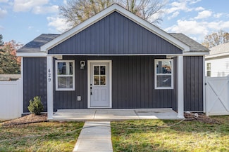 429 Dare Dr, Charlotte, NC 28206