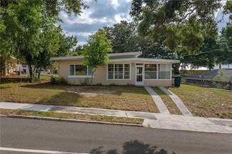 106 N Prado Ave, Auburndale, FL 33823