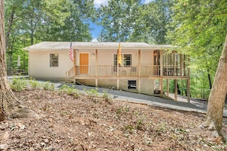 303 Teakwood Dr, Pittsville, VA 24139