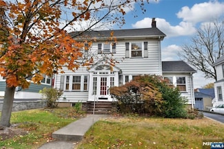 417 Franklin Ave, Hasbrouck Heights, NJ 07604