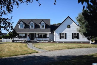 71 John Carl Rd, Sequim, WA 98382