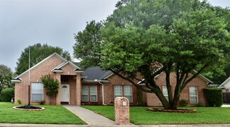 1111 Nortman Dr, Gainesville, TX 76240