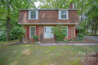 4661 Easthaven Dr, Charlotte, NC 28212