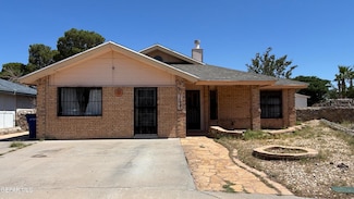 3197 Lonesome Dove Cir, El Paso, TX 79936