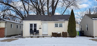 545 E Dallas Ave, Madison Heights, MI 48071