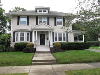37 Dudley St, Fall River, MA 02720
