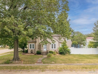 202 College St, Sikeston, MO 63801