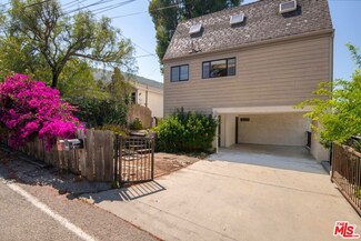 19773 Grand View Dr, Topanga, CA 90290
