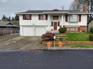 1425 SE 11th St, Gresham, OR 97080