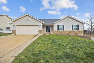 4630 Kellykris Dr, Saint Charles, MO 63304