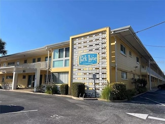 2155 Wood St Unit B9, Sarasota, FL 34237