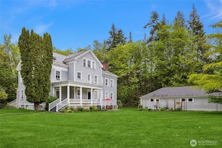 2213 NE Victorian Ln Unit F, Bainbridge Island, WA 98110