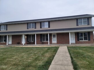 112 Colonial Pkwy Unit D, Yorkville, IL 60560
