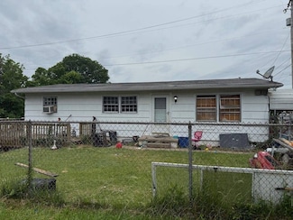 1202 4th St E, South Point, OH 45680